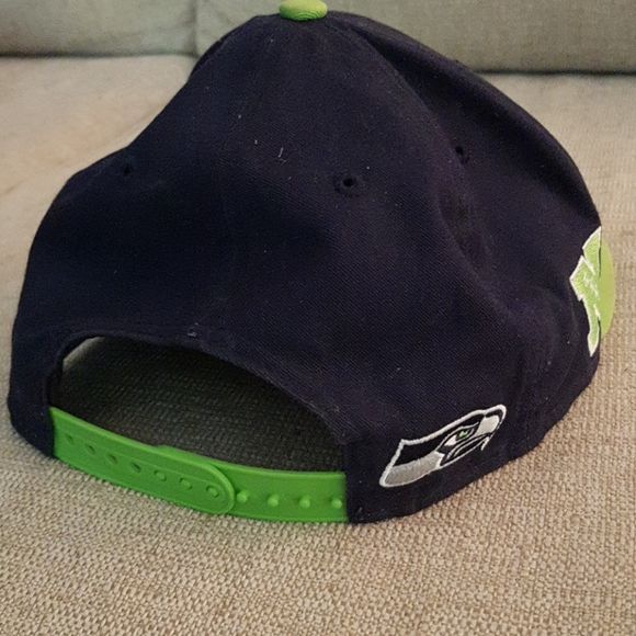 Baseball Cap - Picture 2 of 4